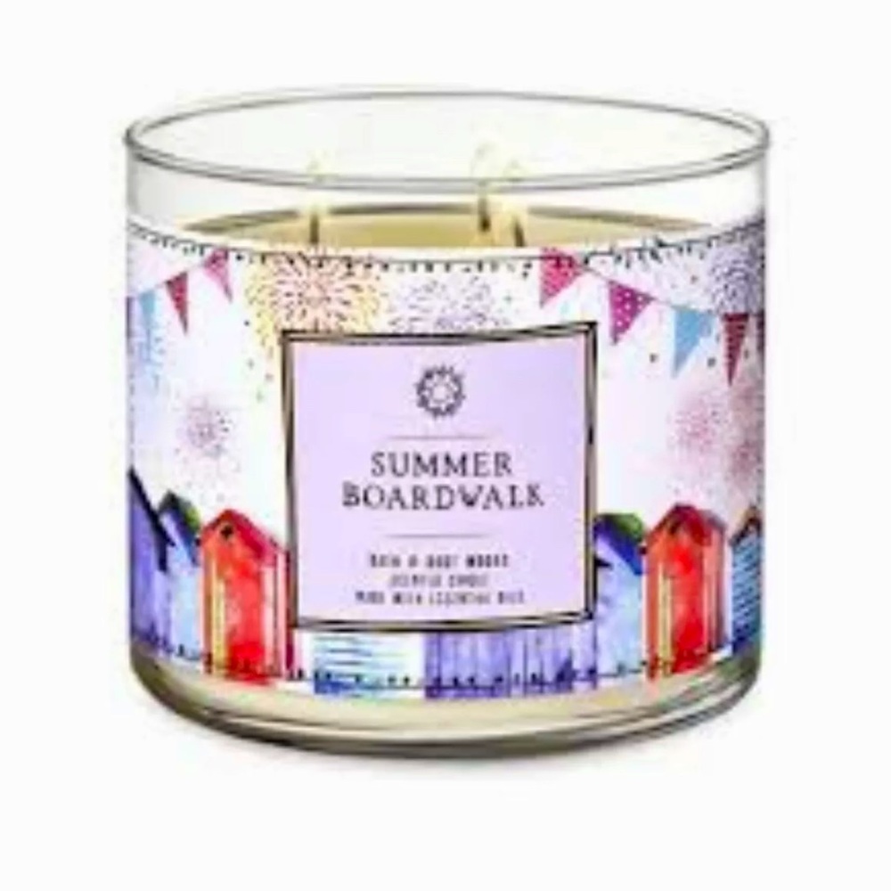 NWT Bath & Body Works “Summer Boardwalk” 3 Wick Candle